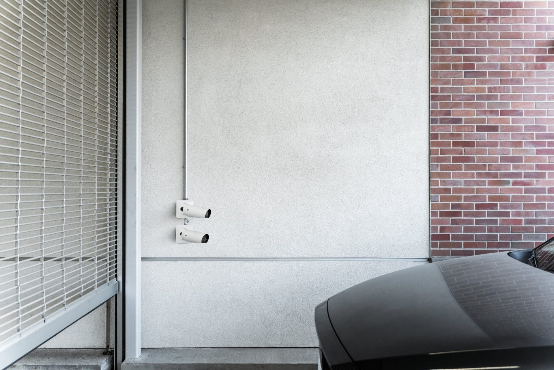 Bullet wireless camera with longest range monitoring parking lot